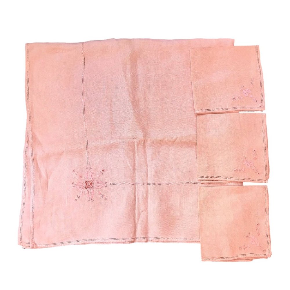 Vintage Peach Bridge Game Luncheon Tablecloth set w 3 napkins Embroidered Linen